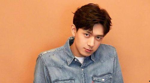 娱乐圈吃瓜李现,娱乐圈吃瓜达人,揭秘明星幕后故事